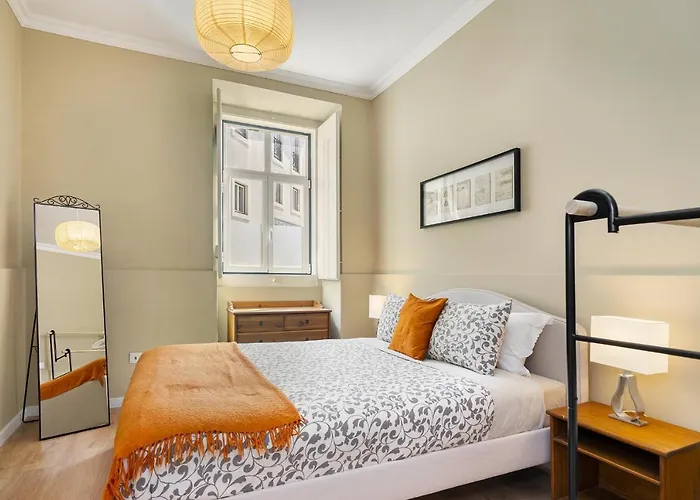 Whome Urban Comfort: 1-br Near Airport&train Station * Lisboa